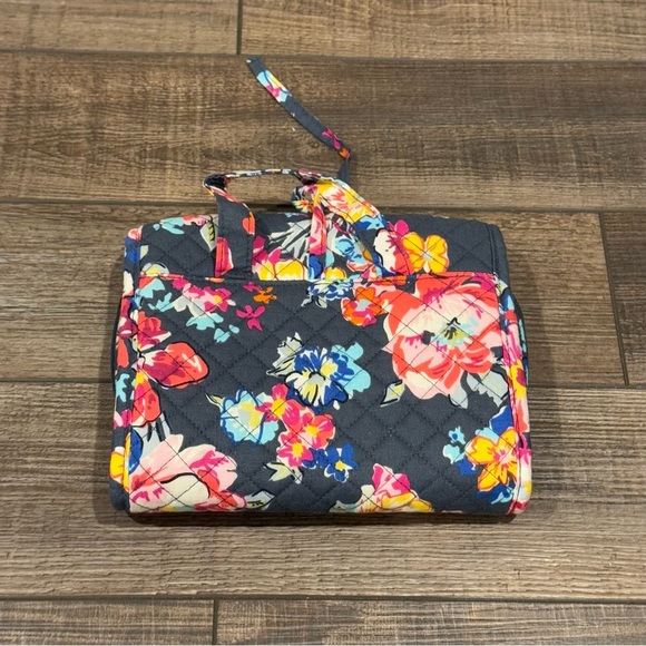 Vera Bradley Hanging Travel Toiletry Bag Makeup Cosmetic Organizer Gray - Picture 1 of 13